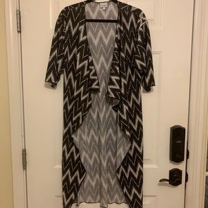 LuLaRoe Shirley Kimono, Size Small